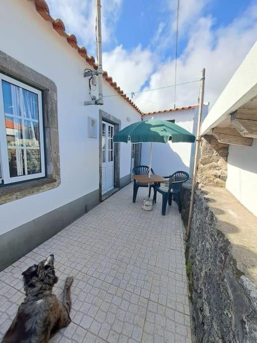 Casita - Your Home In Flores Lajes das Flores Екстериор снимка